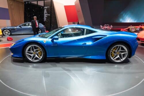 Ferrari F8 Tributo exposée au salon de Genève 2019, lors de sa présentation