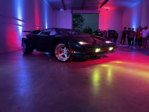 Lamborghini Countach de première génération, silhouette en coin dessinée par Marcello Gandini