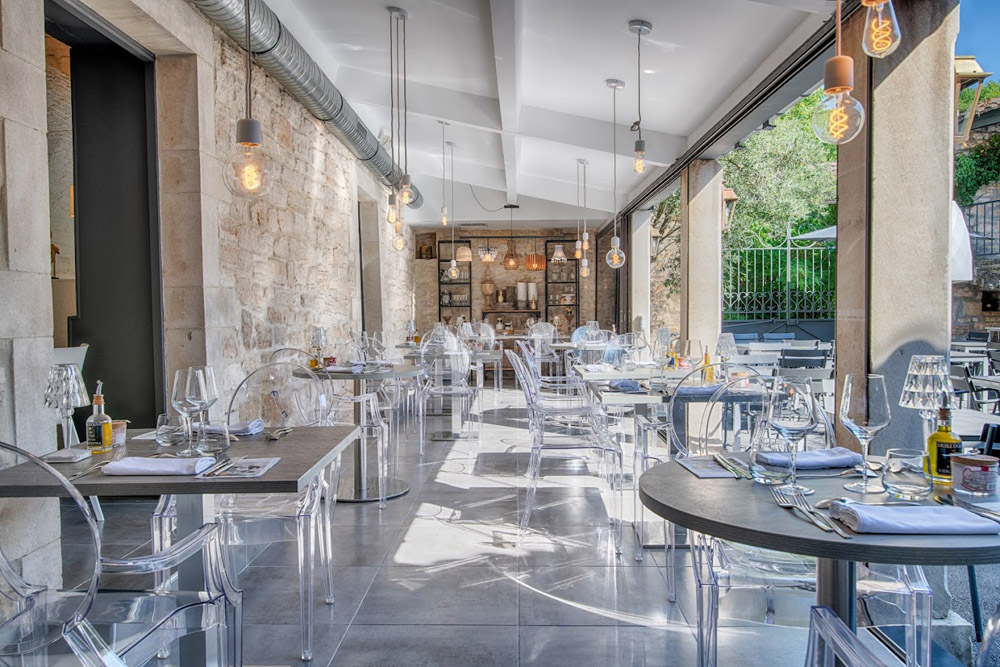 Domaine Mas du Terme et restaurant Le Carré des Saveurs à Barjac