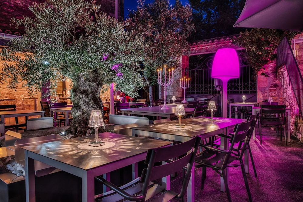 Domaine Mas du Terme et restaurant Le Carré des Saveurs à Barjac