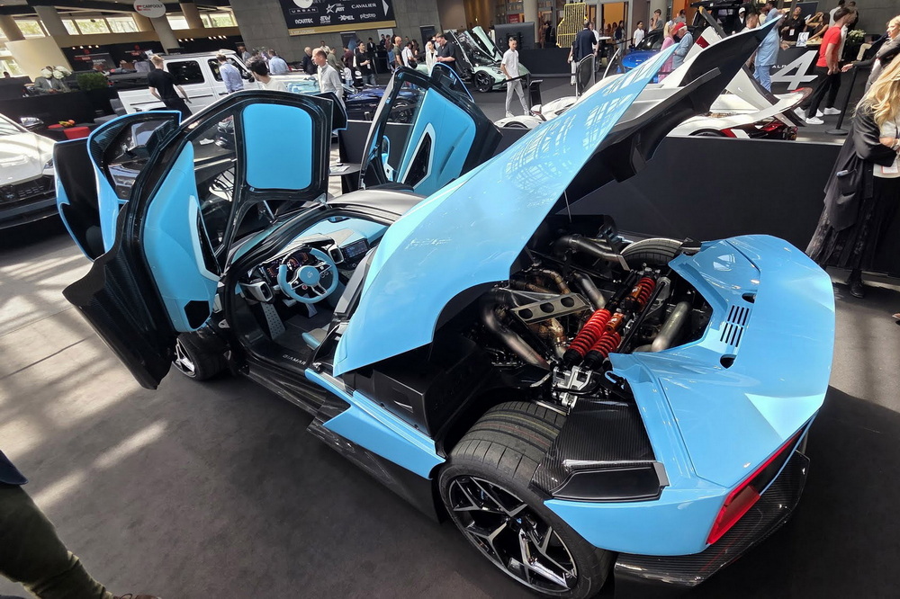 Salon Top Marques Monaco