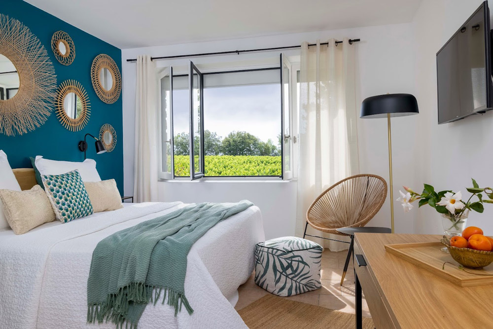 Domaine Mas du Terme et restaurant Le Carré des Saveurs à Barjac