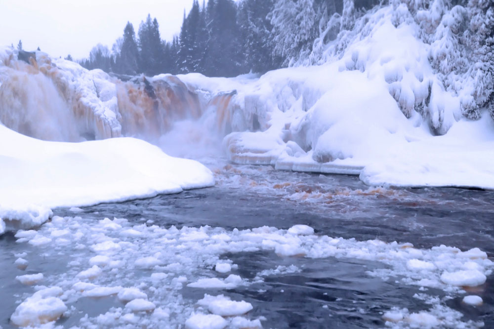 Raid motoneige au Canada / Québec en SkiDoo 900