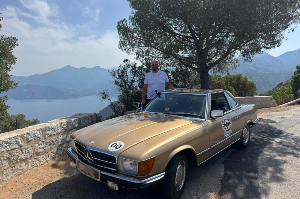 Tour de Corse avec des voitures historiques