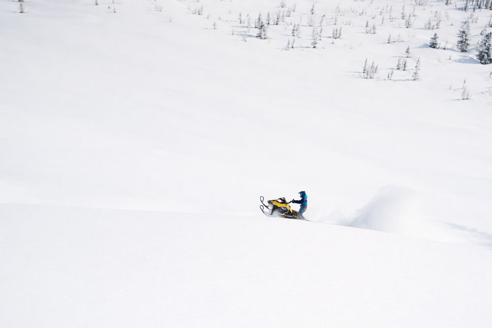 Raid motoneige au Canada / Québec en SkiDoo 900